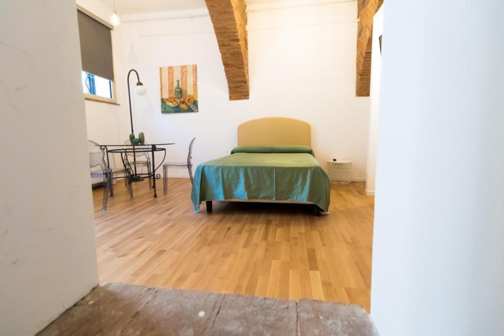 Nerello Suites And Rooms Катанія Екстер'єр фото