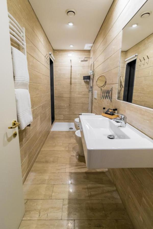 Nerello Suites And Rooms Катанія Екстер'єр фото